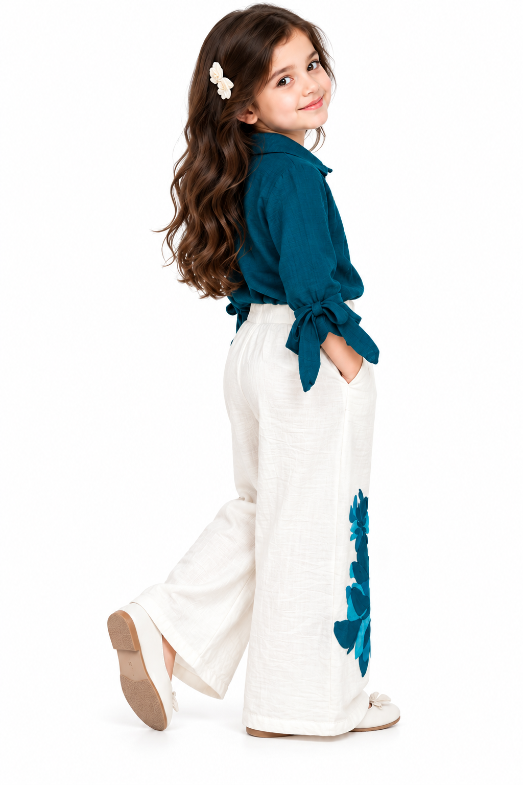 💙 Teal Blossom Belle