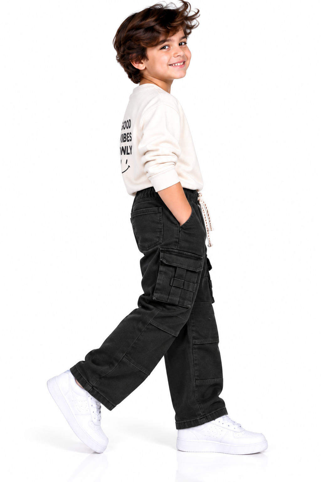 Black Utility Cargo Jeans 🖤✨
