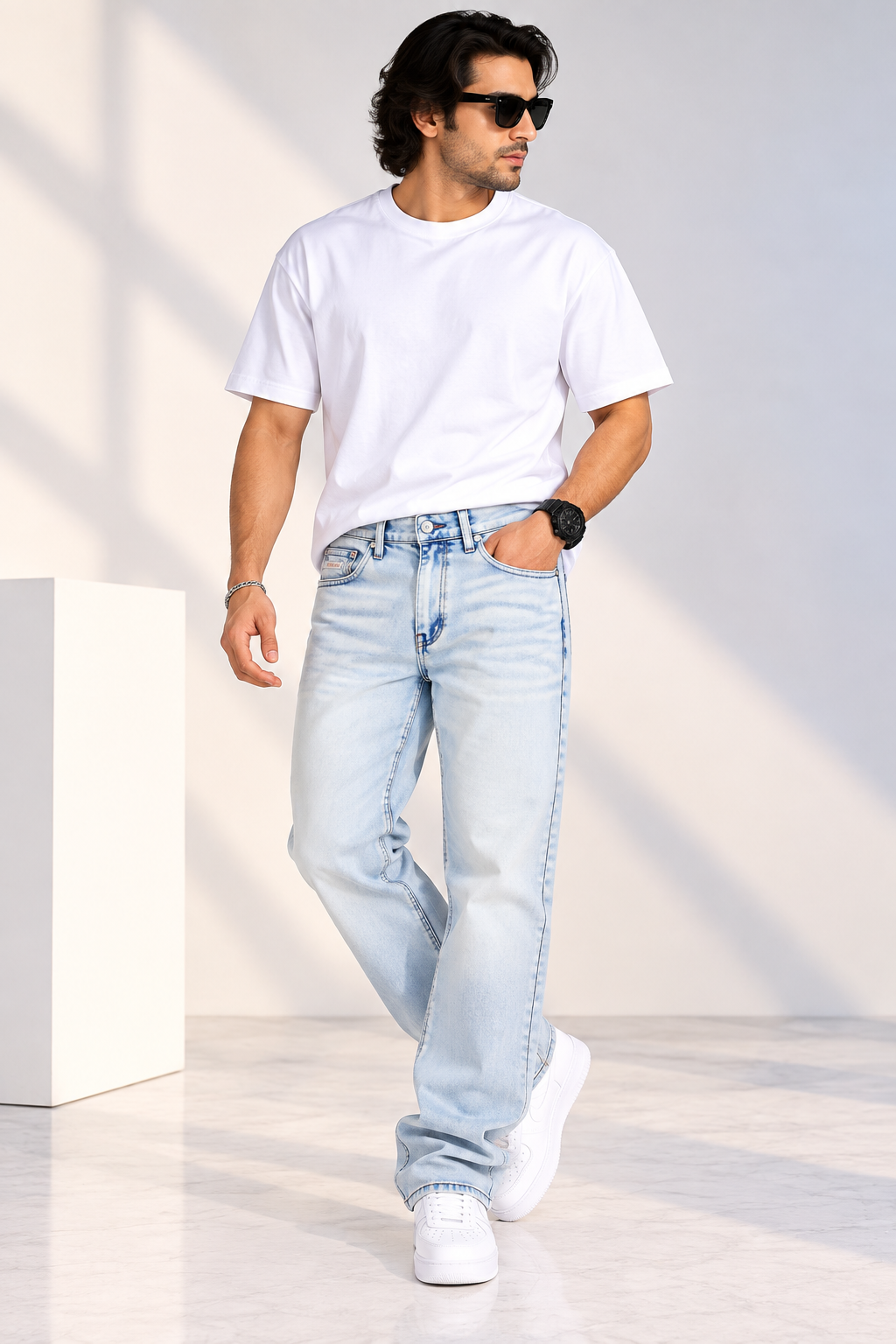 MUD-PIPER -  Denim Wash Ankle-fit Jeans